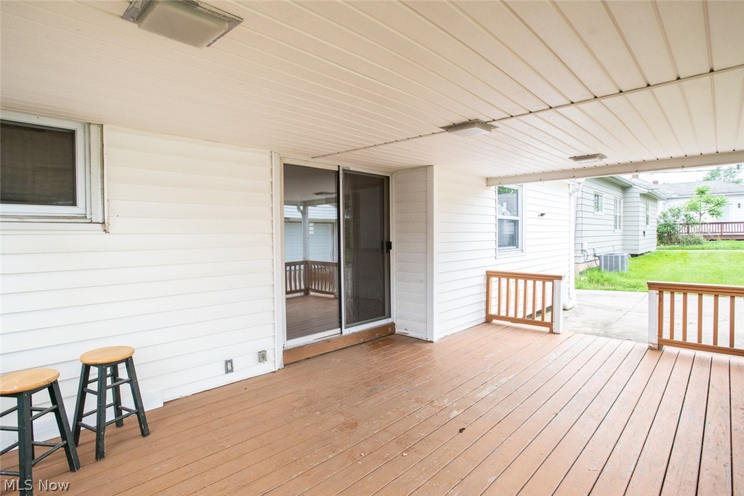 15505 Wingate Road Maple Heights, OH 44137 - Photo 27 of 28