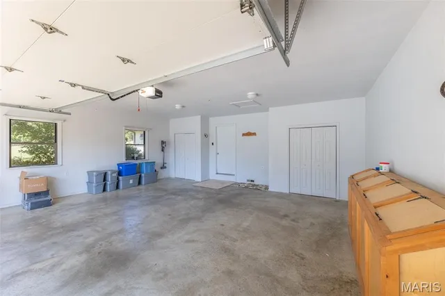 $800,000 | 5544 Highway W Poplar Bluff, Poplar Bluff, MO 63901