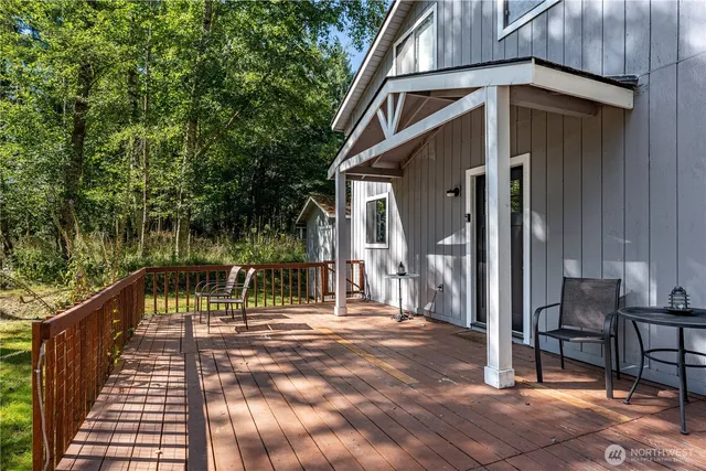 $439,900 | 415 West Herron Boulevard Northwest, Lakebay, WA 98349