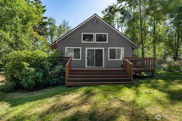 $439,900 | 415 West Herron Boulevard Northwest, Lakebay, WA 98349