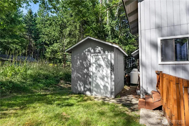 $439,900 | 415 West Herron Boulevard Northwest, Lakebay, WA 98349