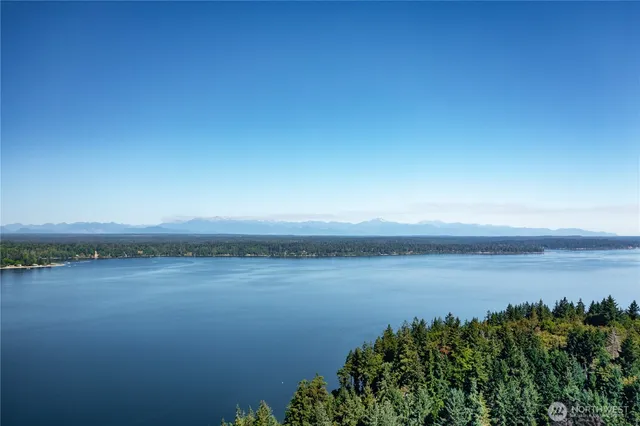 $439,900 | 415 West Herron Boulevard Northwest, Lakebay, WA 98349