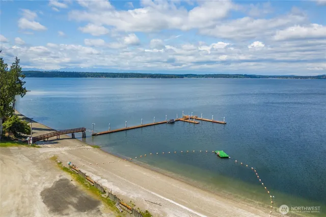 $439,900 | 415 West Herron Boulevard Northwest, Lakebay, WA 98349