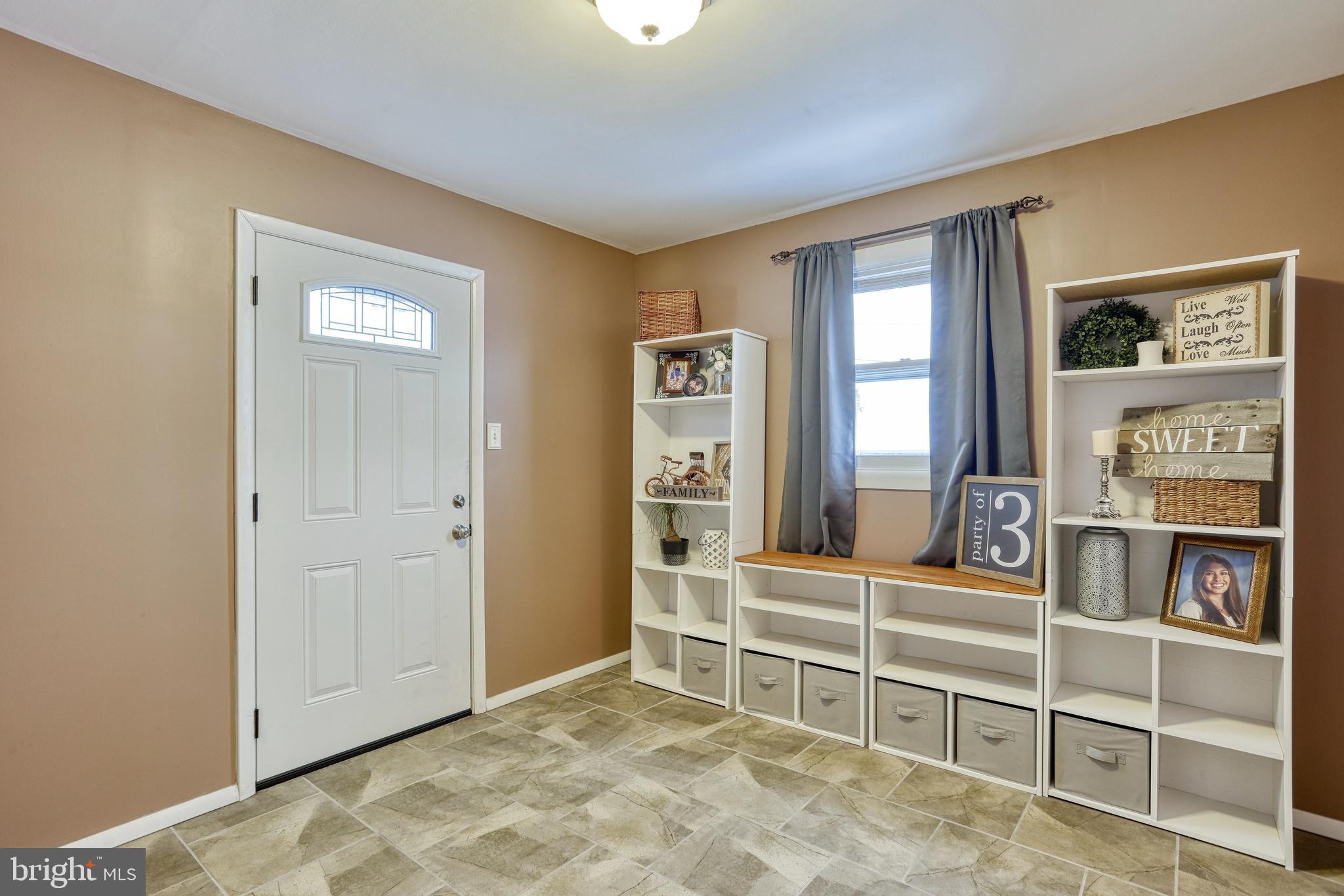 655 Corn Hill Road Etters, PA 17319 - Photo 4 of 34 Gallery Image 4
