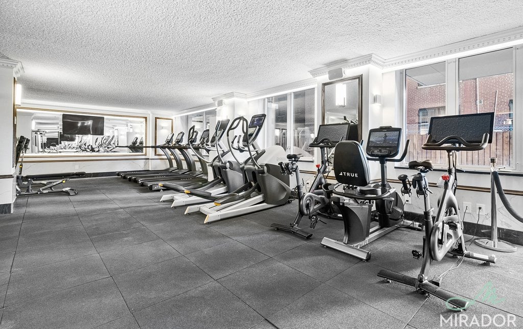 330 East 39th Street, Unit 4F Manhattan, NY 10016 - Photo 12 of 19