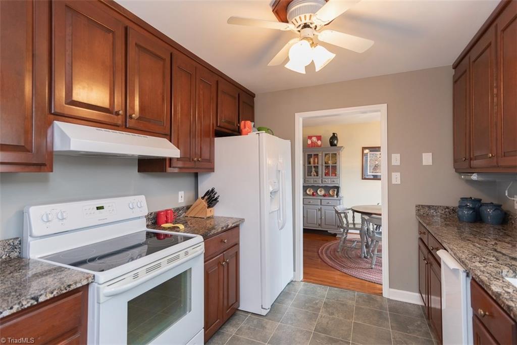 4335 Mebane Rogers Road Mebane, NC 27302 - Photo 11 of 29 Gallery Image 11