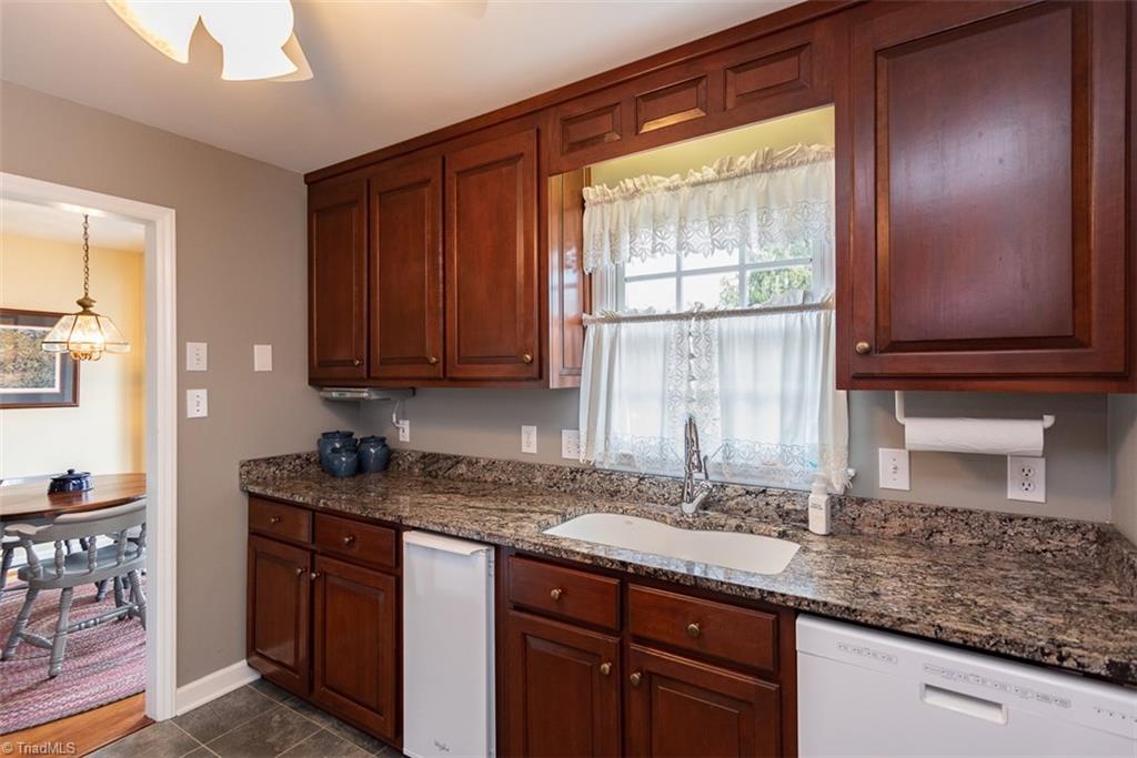 4335 Mebane Rogers Road Mebane, NC 27302 - Photo 14 of 29 Gallery Image 14