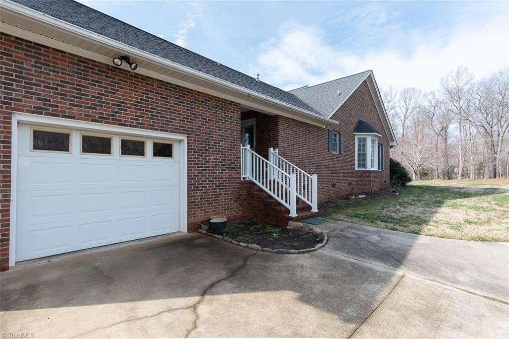4335 Mebane Rogers Road Mebane, NC 27302 - Photo 28 of 29 Gallery Image 28