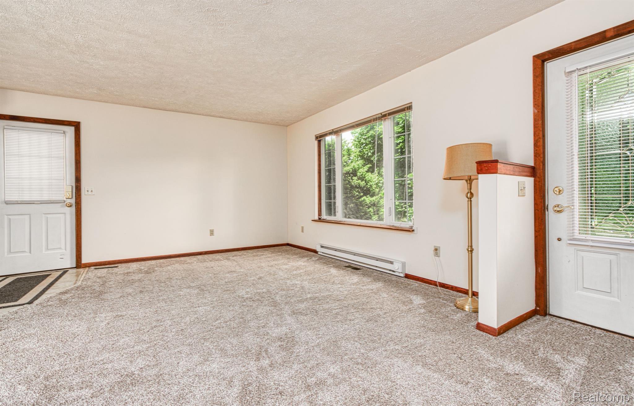 10111 Judd Road Fowlerville, MI 48836 - Photo 2 of 20 Gallery Image 2