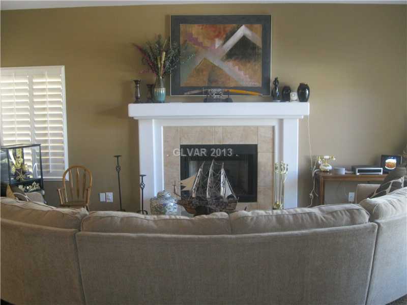 2037 Shadow Brook Way Henderson, NV 89074 - Photo 13 of 34 Living Room.