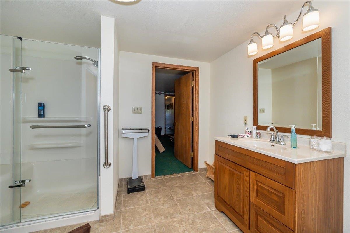 4090 County Rd A Superior, WI 54880 - Photo 13 of 40