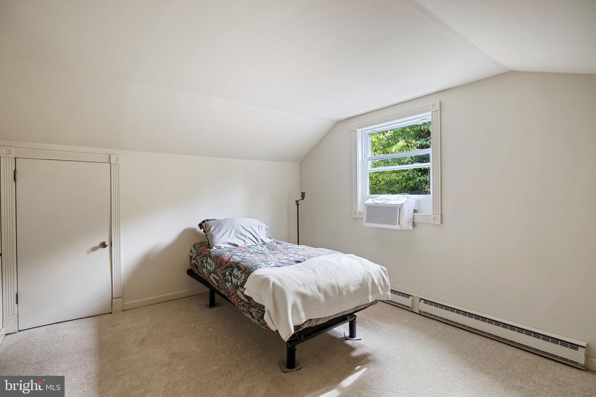 601 Cathcart Road Blue Bell, PA 19422 - Photo 19 of 38