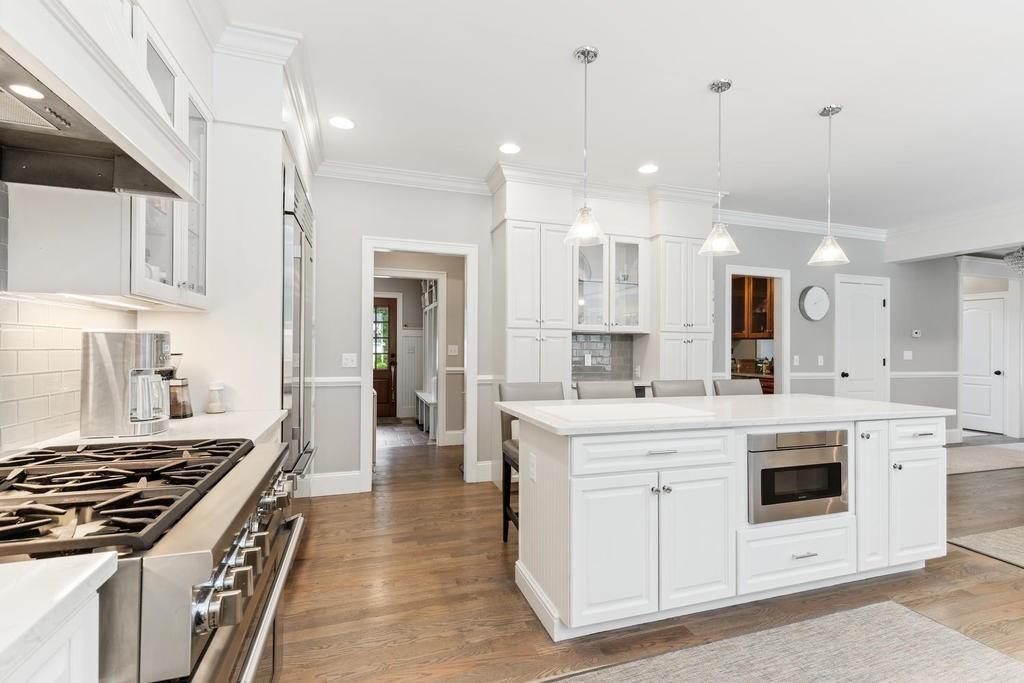 9 Valley Road Dover, MA 02030 - Photo 18 of 40