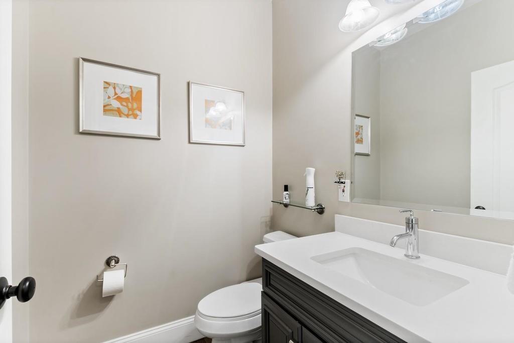 9 Valley Road Dover, MA 02030 - Photo 21 of 40