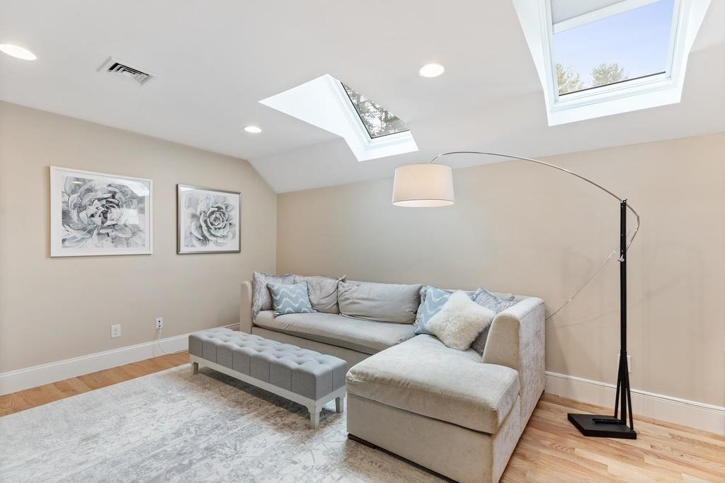 9 Valley Road Dover, MA 02030 - Photo 33 of 40