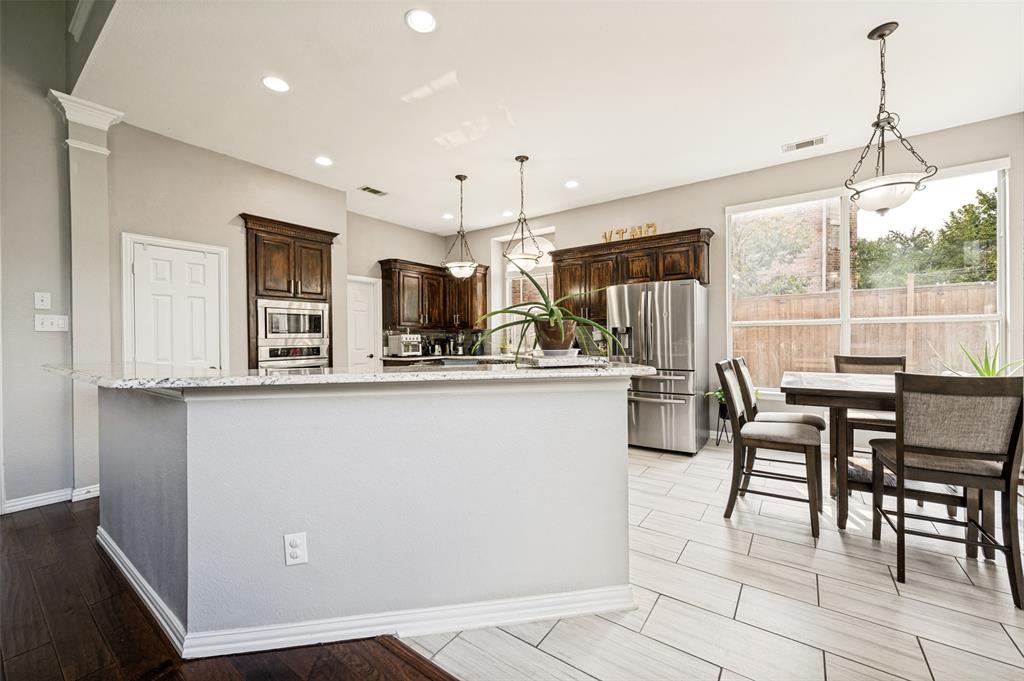 1700 Coyote Ridge Carrollton, TX 75010 - Photo 12 of 35