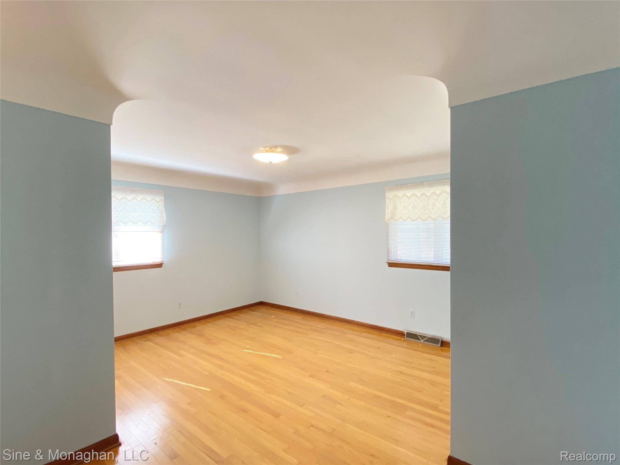 2804 Ellsworth Road Columbus, MI 48063 - Photo 20 of 41 Photo Apr 08, 10 19 34 AM_pe.jpg
