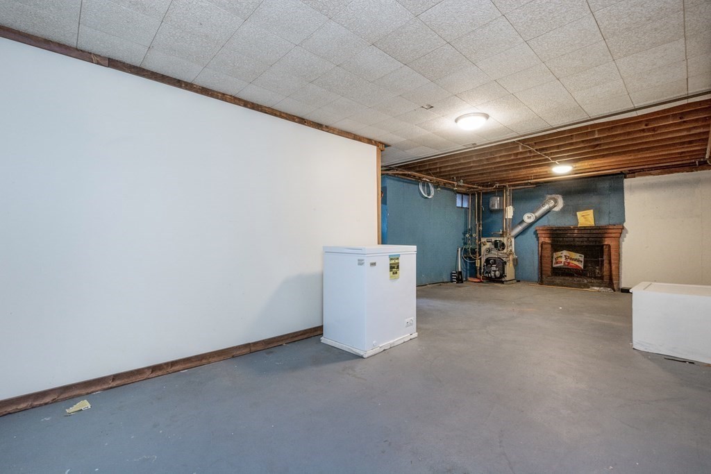 45 Patricia Road Marlborough, MA 01752 - Photo 20 of 26 Gallery Image 20