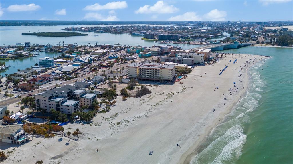 13062 Gulf Boulevard Madeira Beach, FL 33708 - Photo 18 of 66