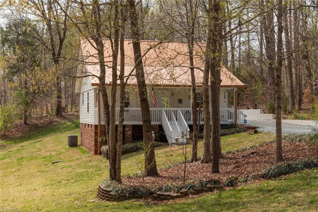 Charming country setting