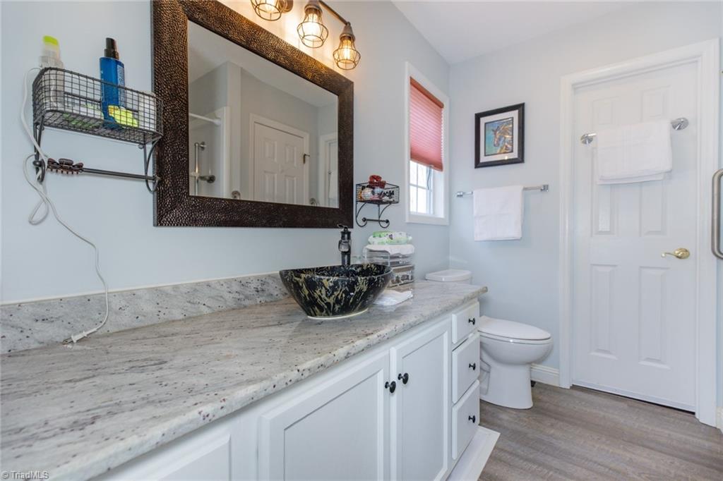 4243 Hunters Run Trinity, NC 27370 - Photo 22 of 33 primary bath