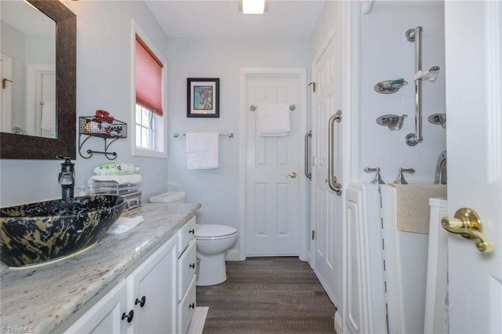 4243 Hunters Run Trinity, NC 27370 - Photo 23 of 33 primary bath