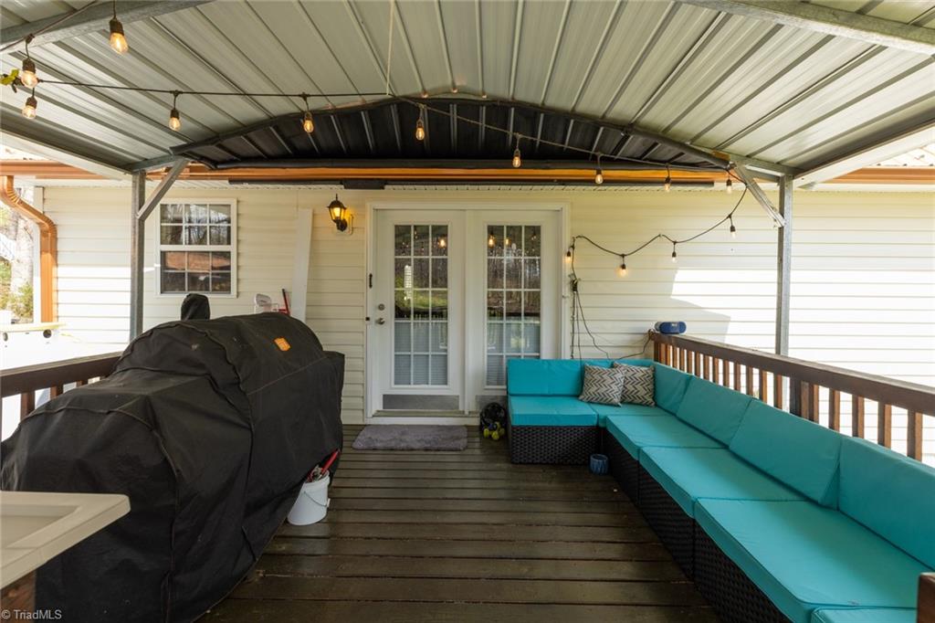 4243 Hunters Run Trinity, NC 27370 - Photo 6 of 33 rear deck covered makes it perfect for sunny days