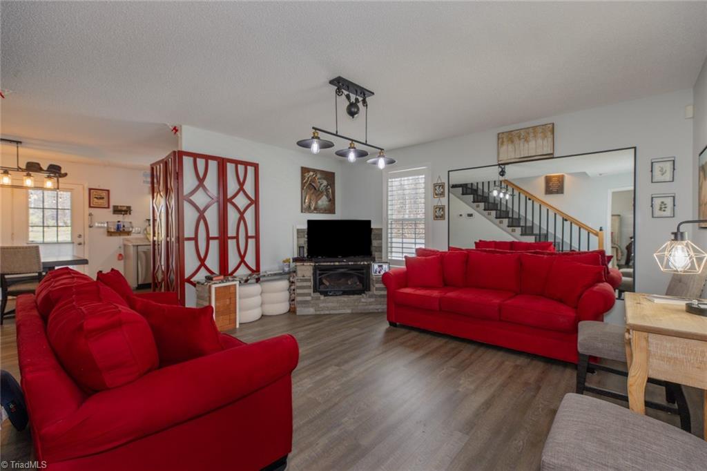 4243 Hunters Run Trinity, NC 27370 - Photo 8 of 33 Updated flooring and neutral paint let you pop with color of your choice