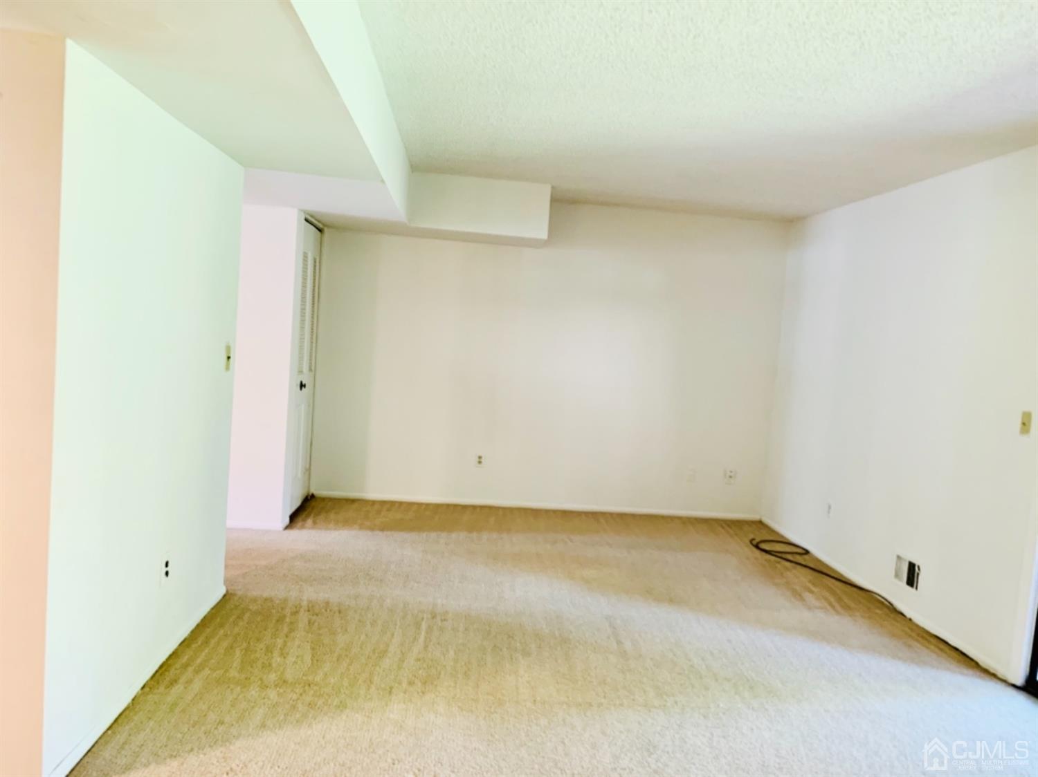 8401 Hana Road Edison, NJ 08817 - Photo 13 of 41 a view of a room