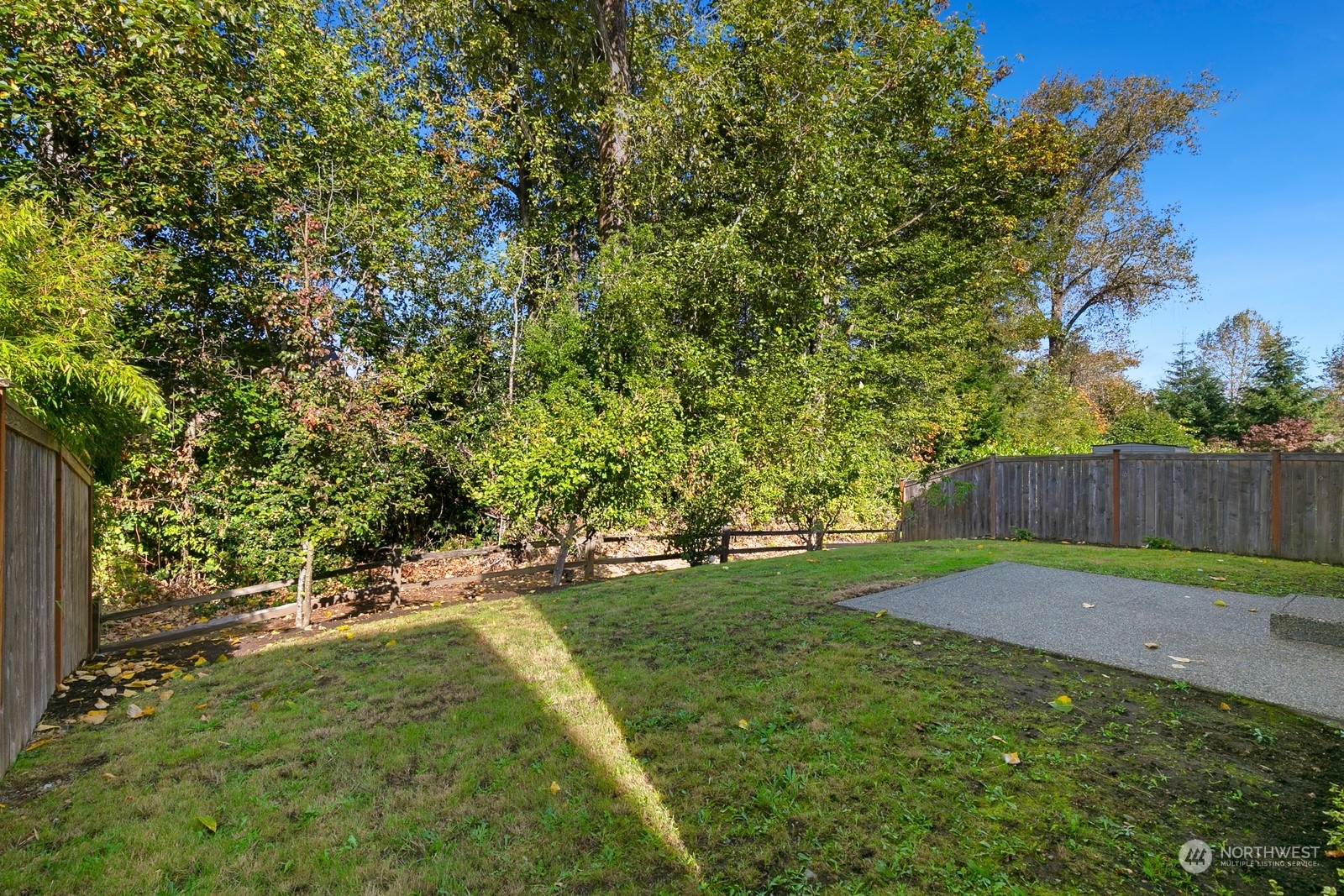 5132 Northeast 9th Place Renton, WA 98059 - Photo 28 of 30 Gallery Image 28