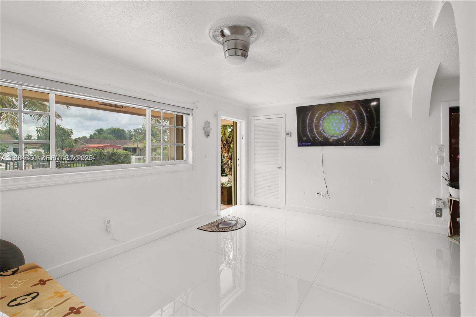 15745 Southwest 303rd Terrace Homestead, FL 33033 - Photo 2 of 21