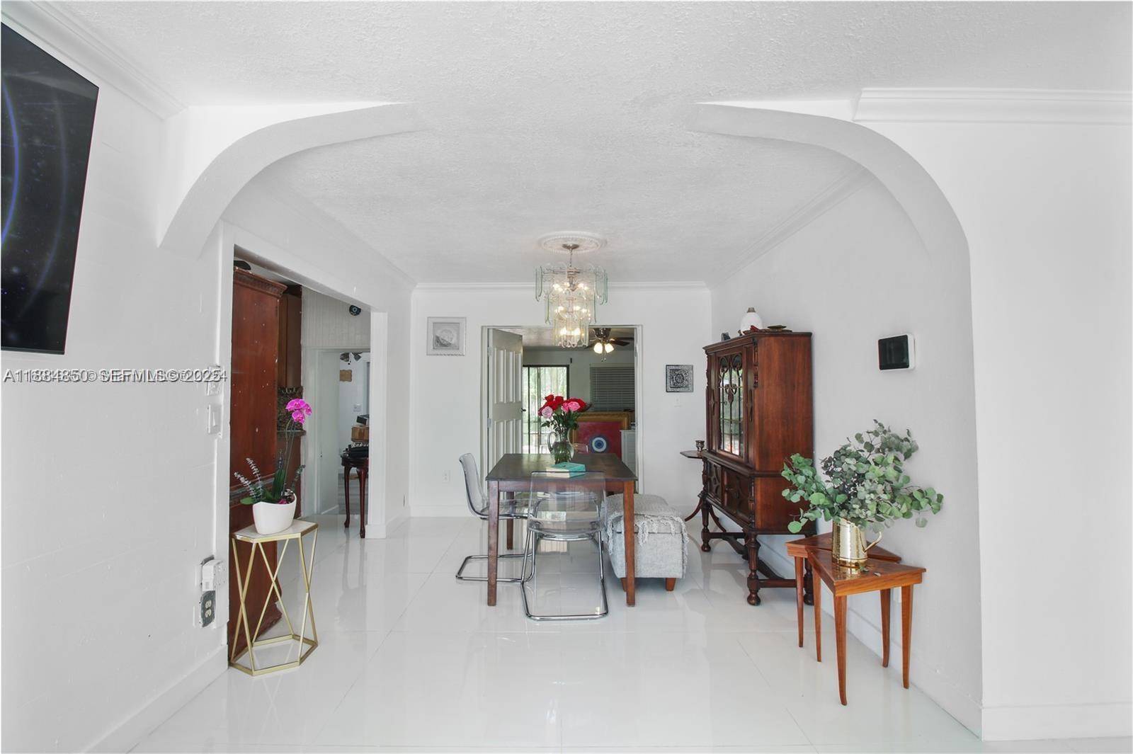 15745 Southwest 303rd Terrace Homestead, FL 33033 - Photo 5 of 21