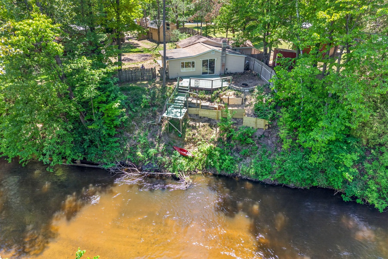 8538 West Haskell Lake Road Marion, MI 49665 - Photo 1 of 50