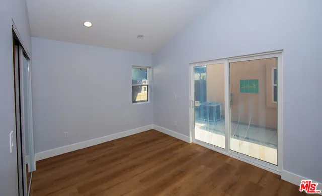 $4,550 | 2208 South Harcourt Avenue, Los Angeles, CA 90016