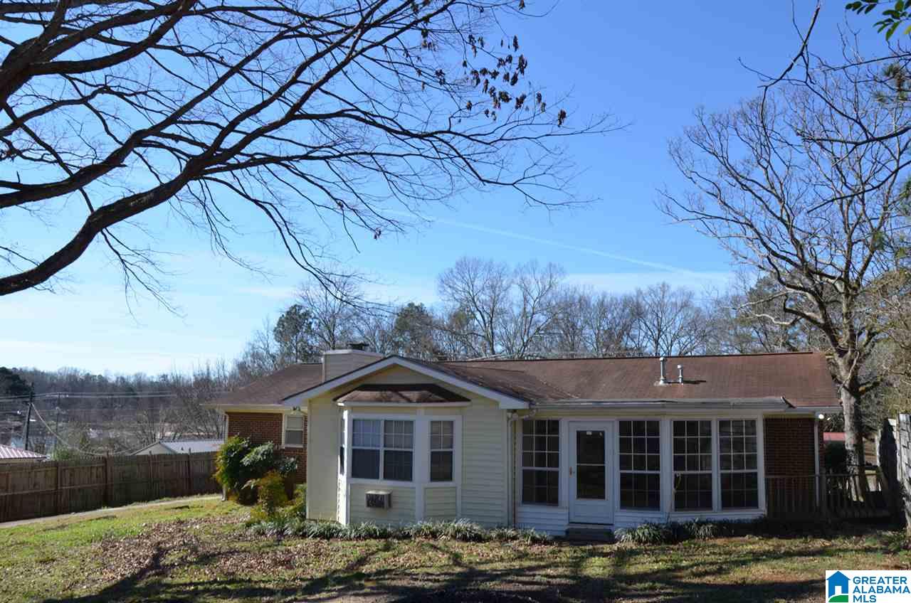 5319 Saks Road Anniston, AL 36206 - Photo 4 of 33