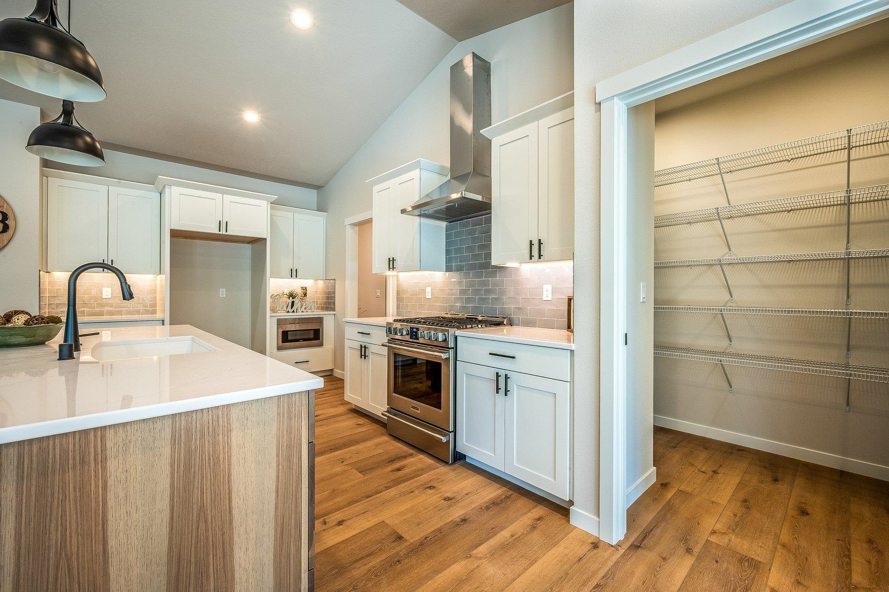 211 West Findley Road Deer Park, WA 99006 - Photo 31 of 46