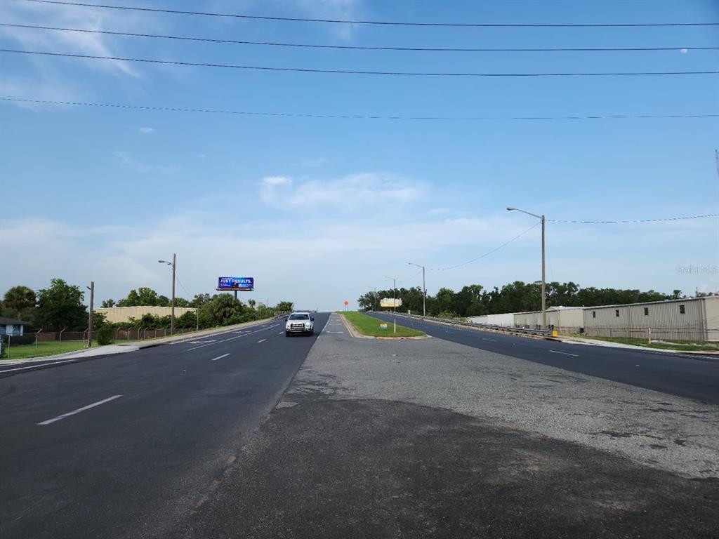 909 Southwest Sw Highway Ocala, FL 34471 - Photo 15 of 19 a view of a road with a road