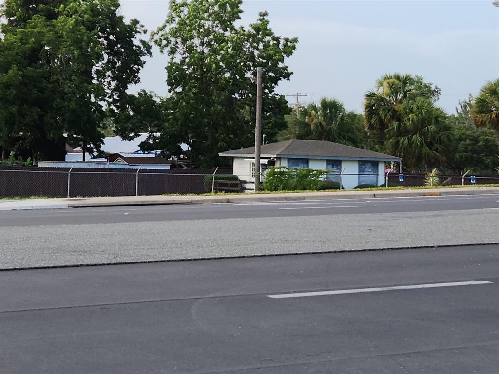909 Southwest Sw Highway Ocala, FL 34471 - Photo 16 of 19