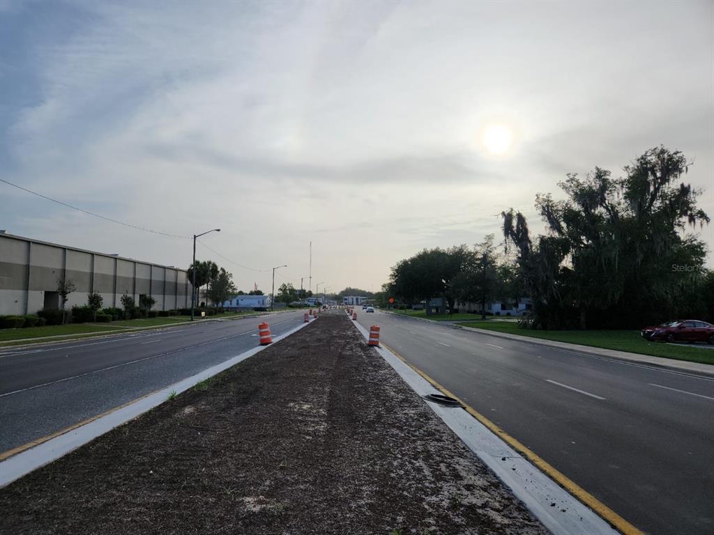 909 Southwest Sw Highway Ocala, FL 34471 - Photo 17 of 19 a view of a city street