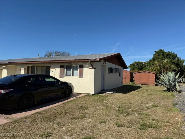 $1,600 | 904 Hudson Avenue, Lehigh Acres, FL 33936