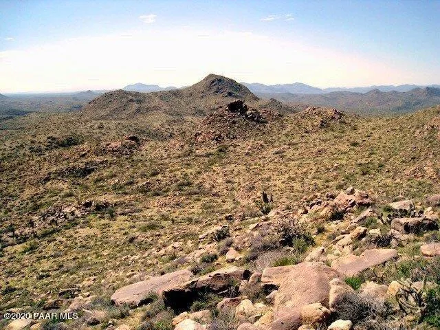 $92,000 | 0 South Bent Spur Road, Congress, AZ 85332