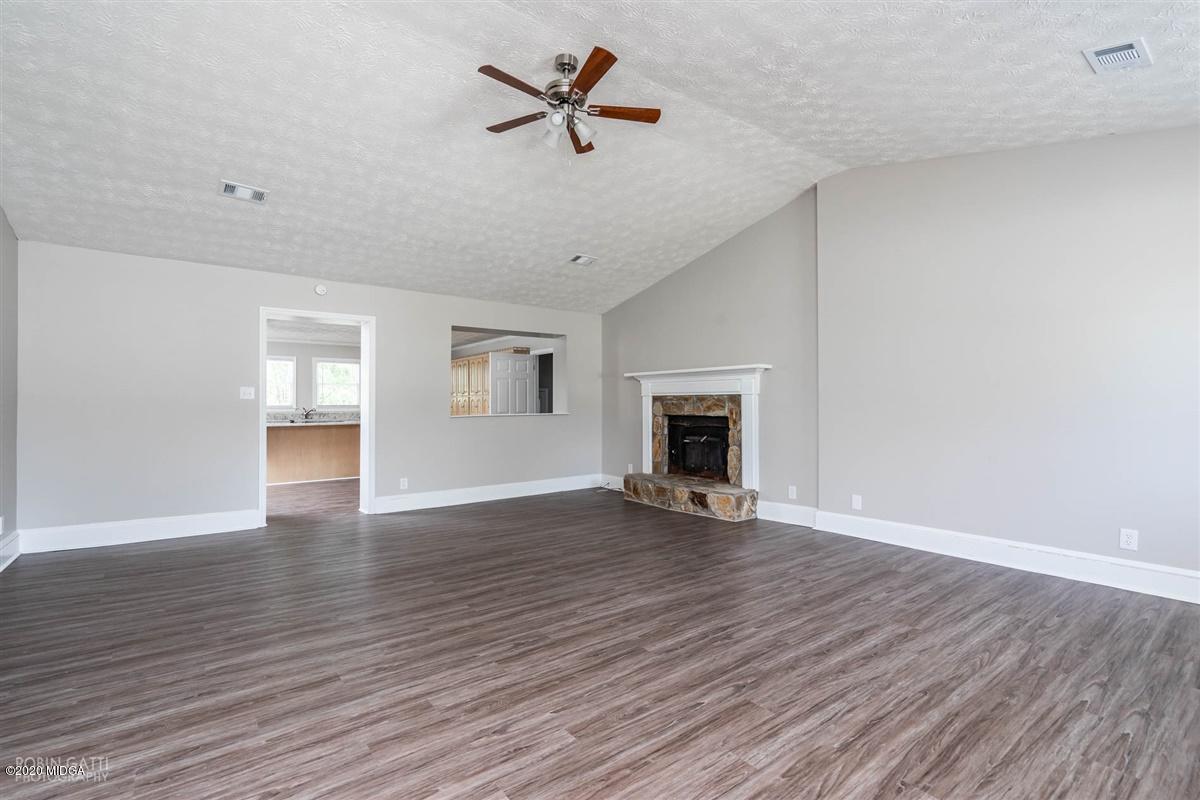 615 Forest Hill Road Macon, GA 31210 - Photo 6 of 35 25-DSC06021