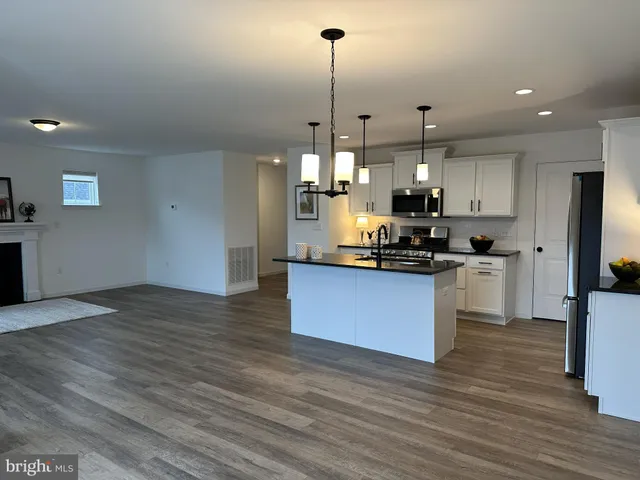 $2,950 | 330 Acer Avenue, State College, PA 16803