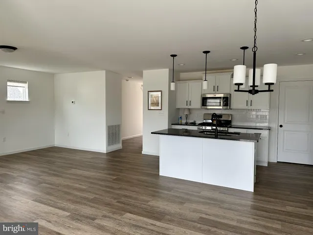 $2,950 | 330 Acer Avenue, State College, PA 16803