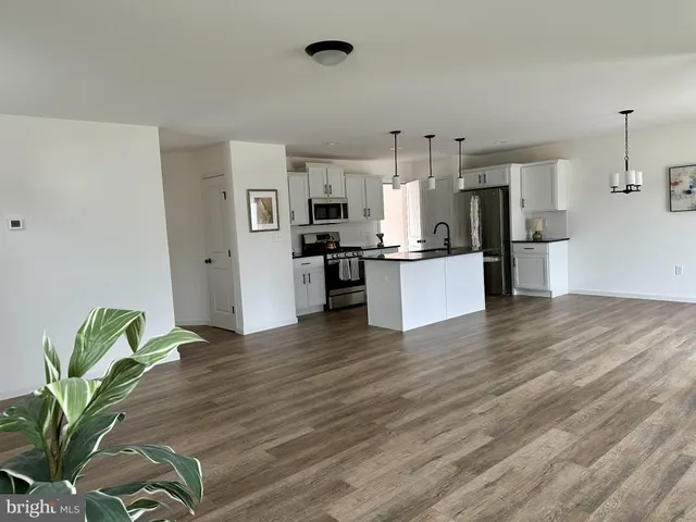 $2,950 | 330 Acer Avenue, State College, PA 16803