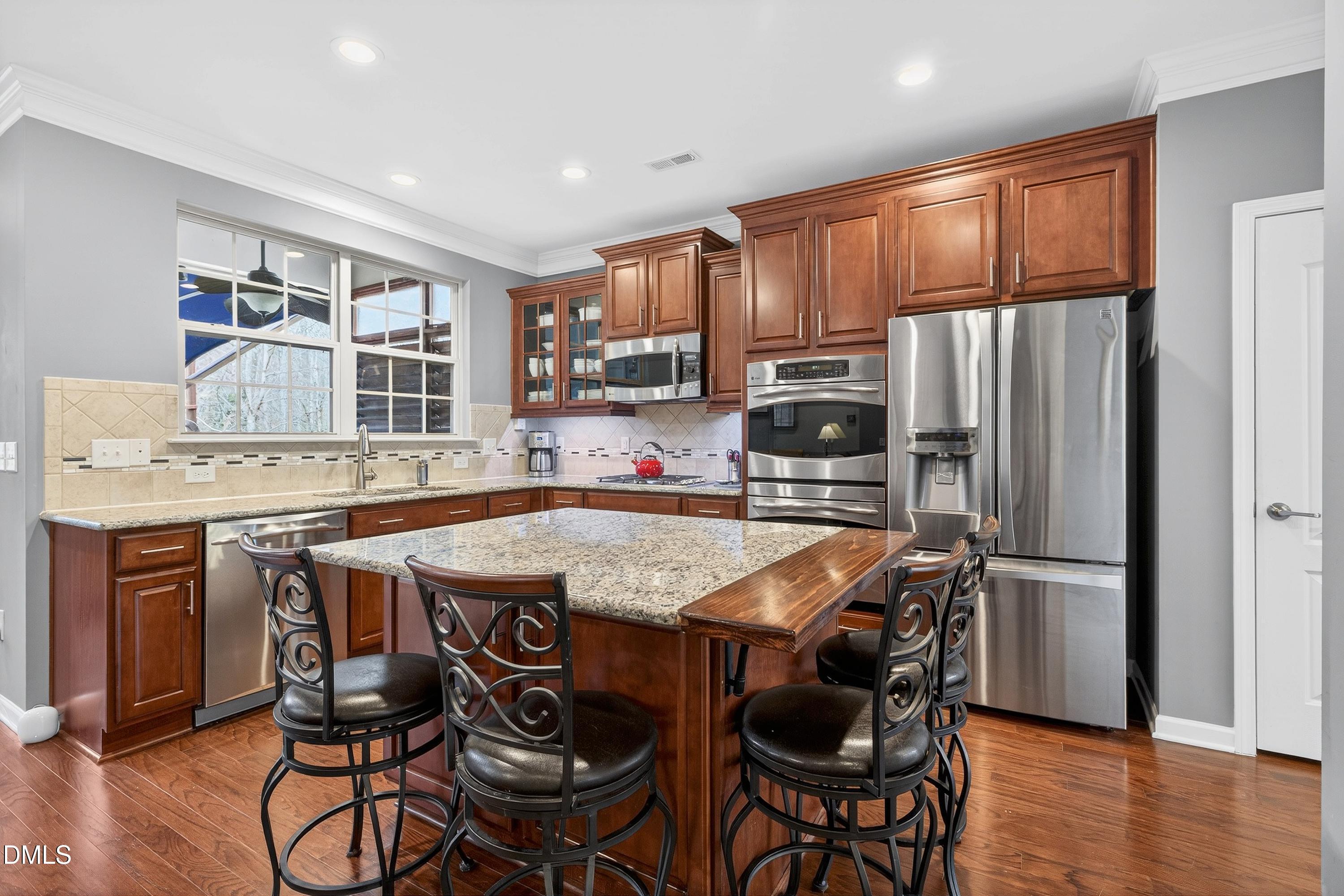 2030 Lazio Lane Apex, NC 27502 - Photo 12 of 69 Scene-16