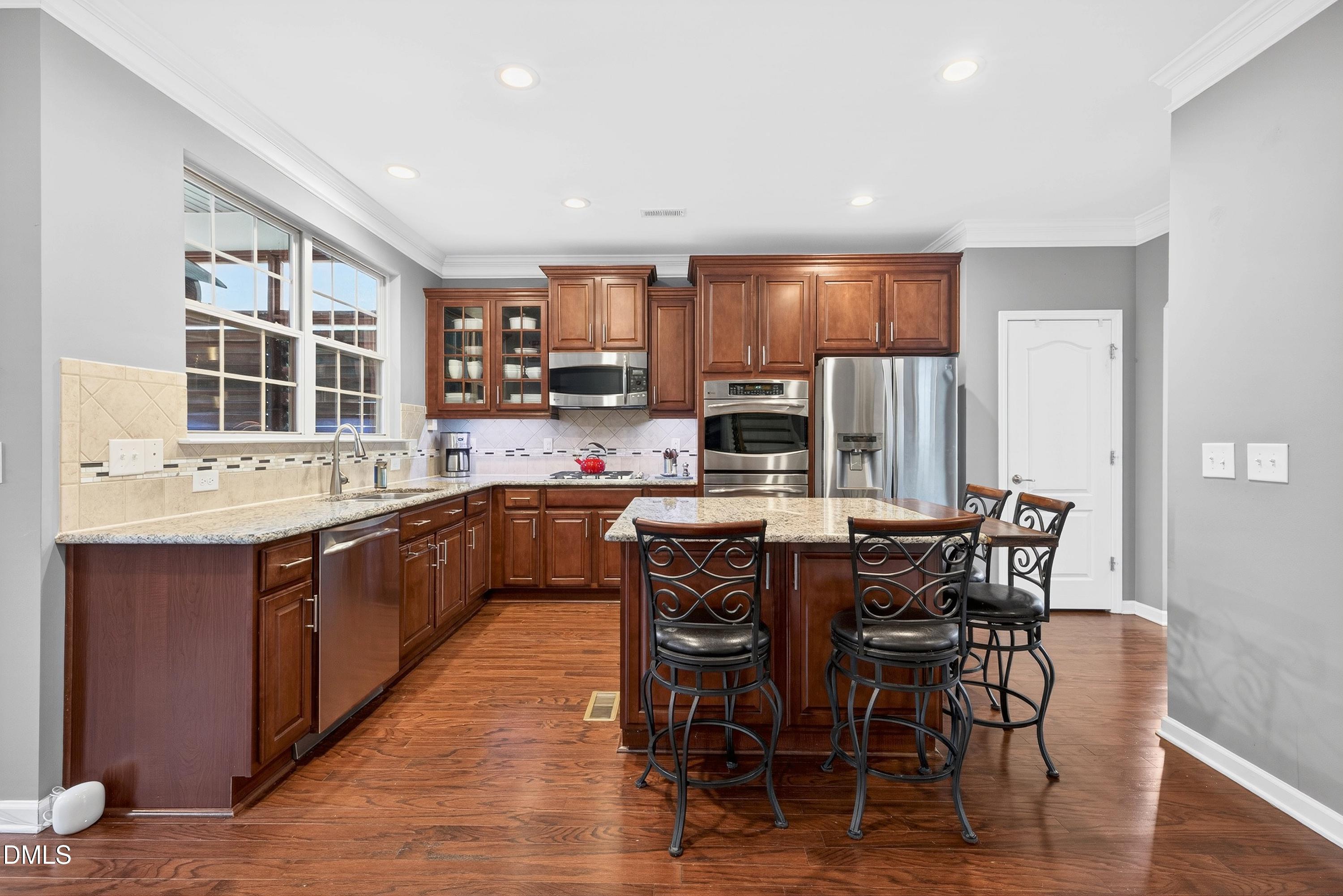 2030 Lazio Lane Apex, NC 27502 - Photo 13 of 69 Scene-17