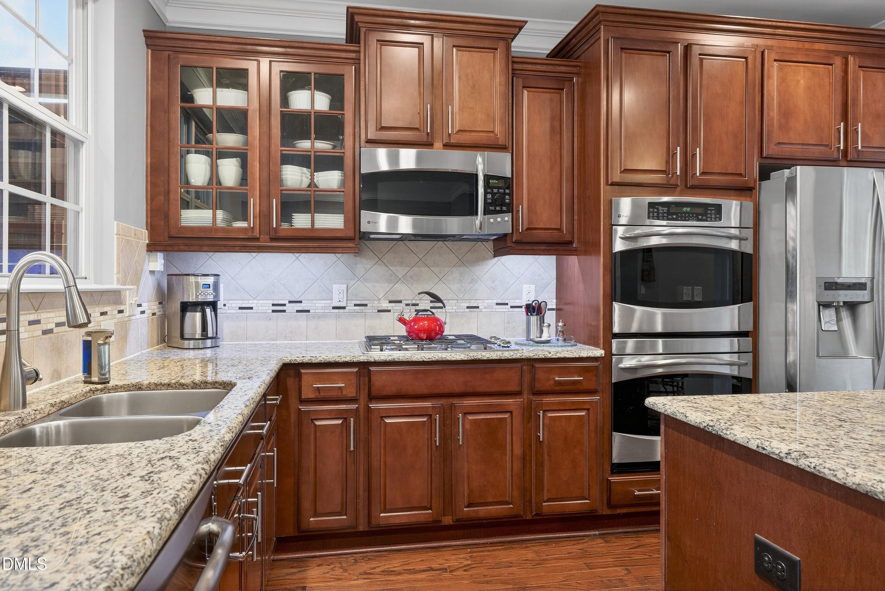 2030 Lazio Lane Apex, NC 27502 - Photo 15 of 69 Scene-19