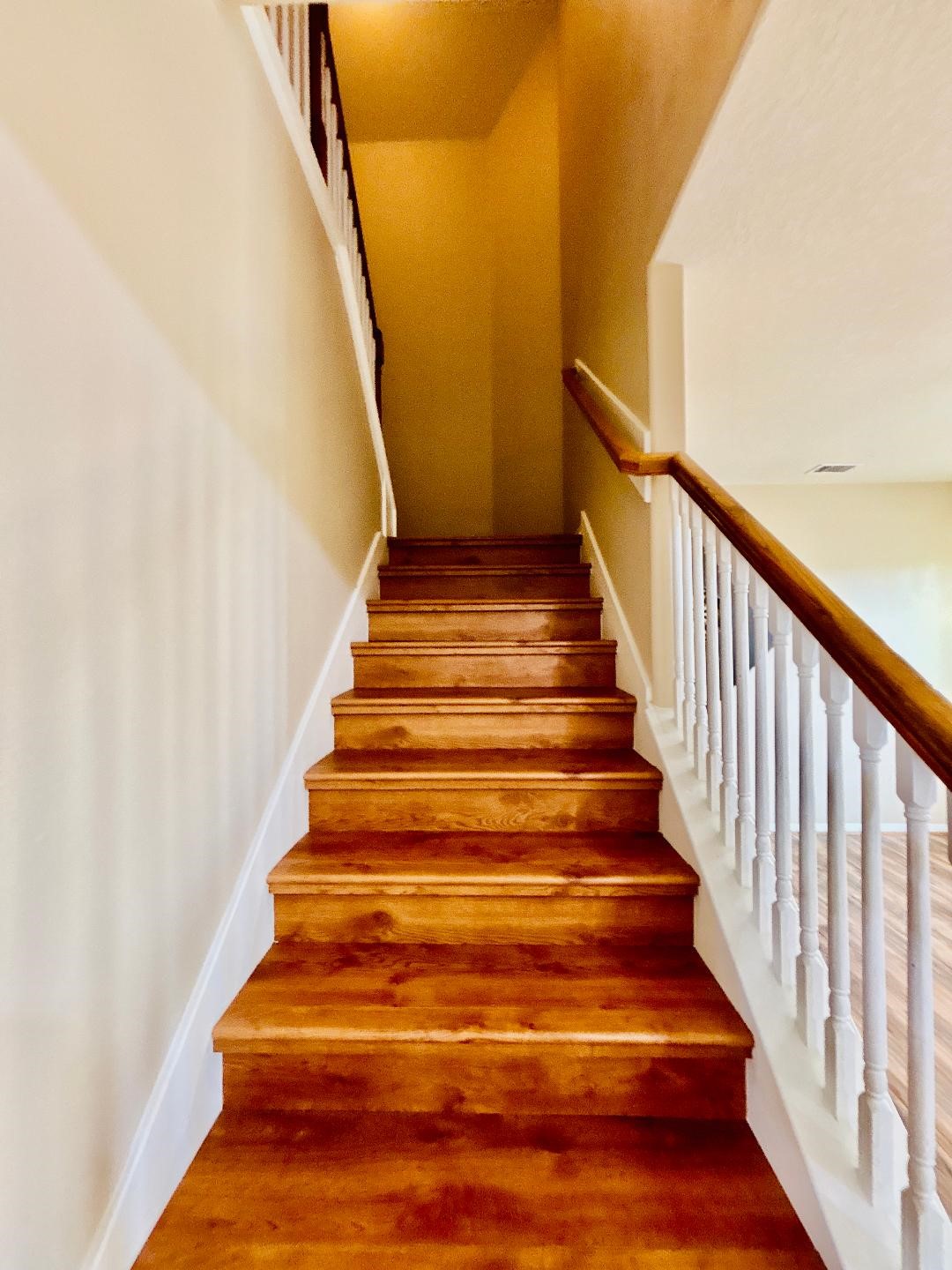 9947 Valance Way Conroe, TX 77385 - Photo 20 of 48 a view of entryway