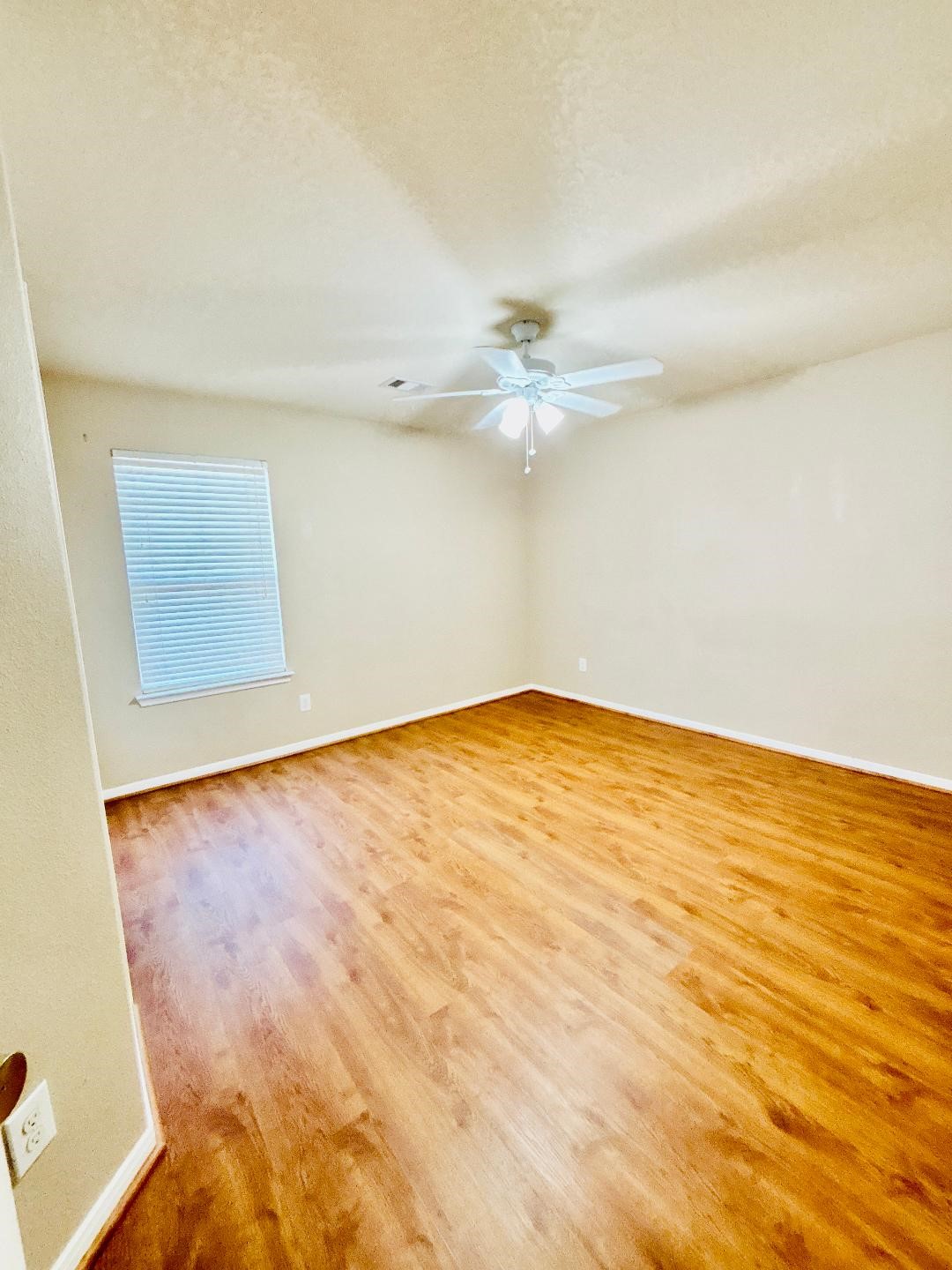 9947 Valance Way Conroe, TX 77385 - Photo 30 of 48